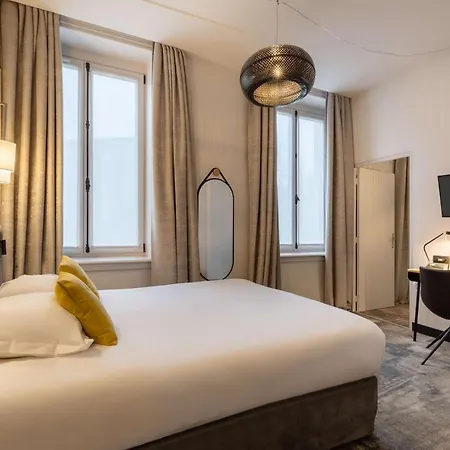 Western Urban Hotel 3*